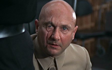Bond Villain Blofeld
